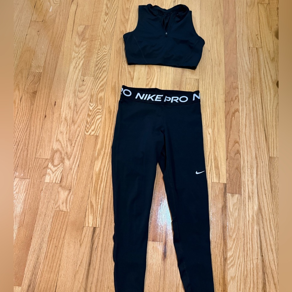 Nike Pro Black Athletic Set